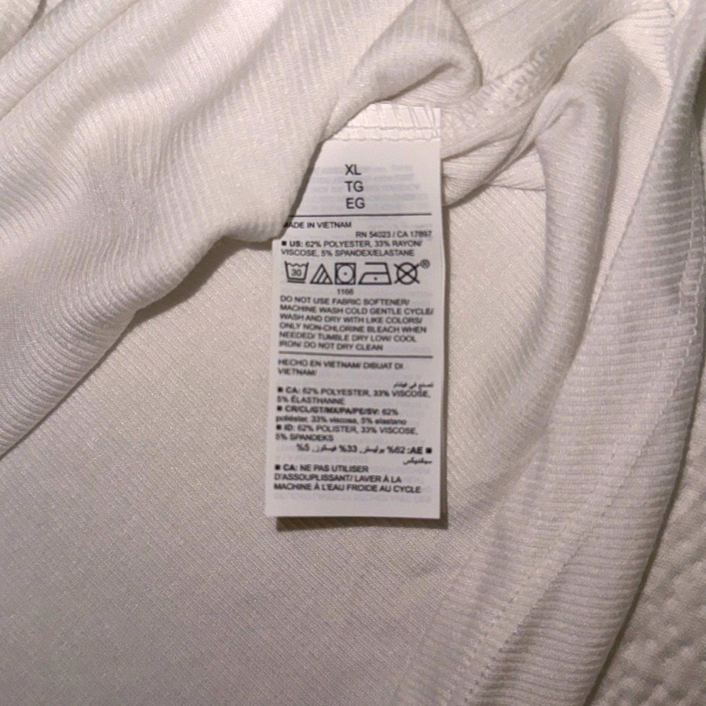 NWT Old Navy White Racerback Tank Top, Size XL - Picture 4 of 5